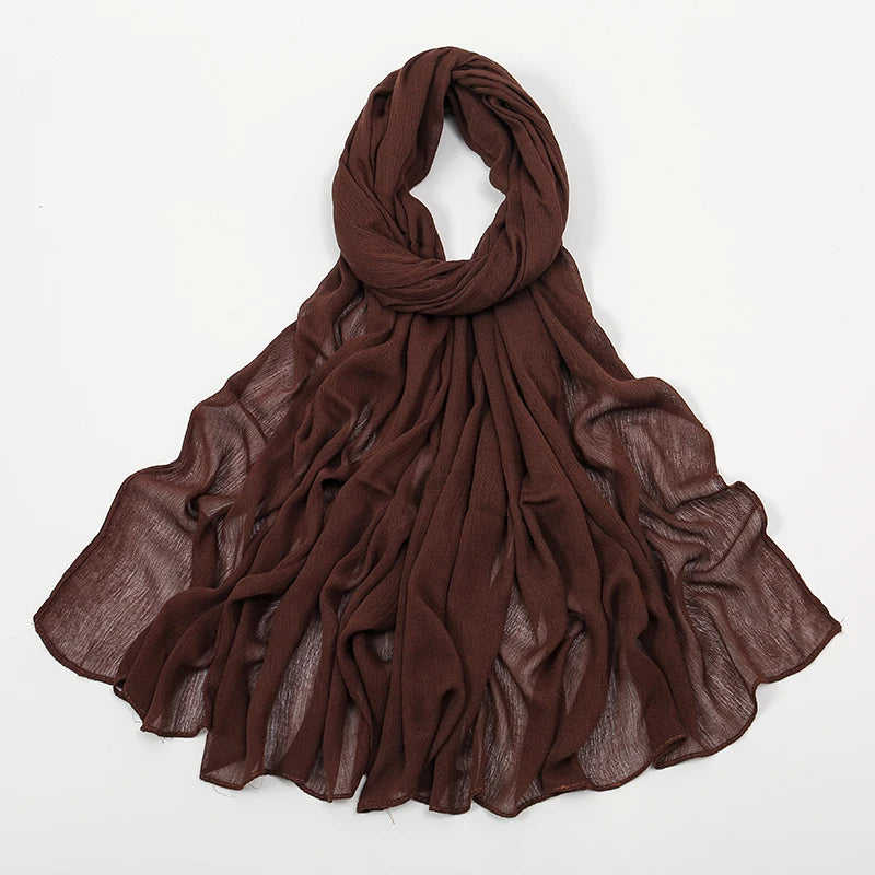 Hijab Froissé Noravia™ — Rayonne Légère et Élégante (Grande Taille)