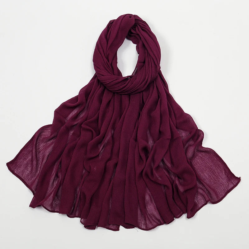 Hijab Froissé Noravia™ — Rayonne Légère et Élégante (Grande Taille)