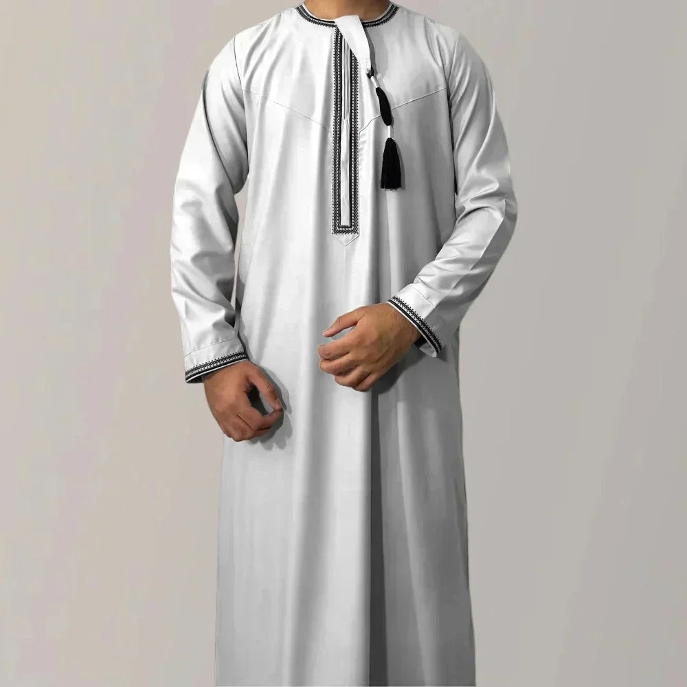Qamis Noravia™ – Élégance Moderne pour Homme