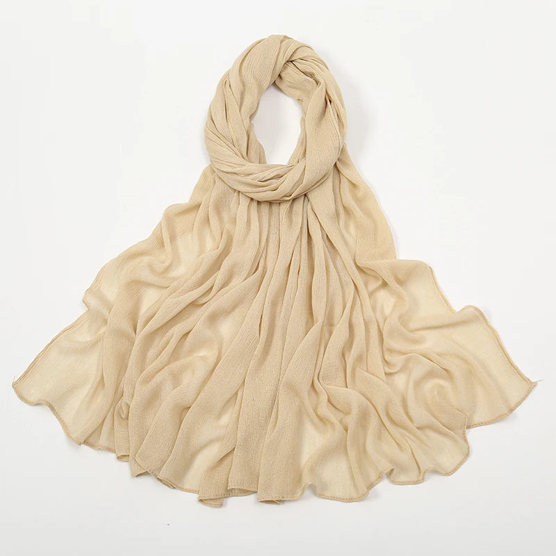 Hijab Froissé Noravia™ — Rayonne Légère et Élégante (Grande Taille)