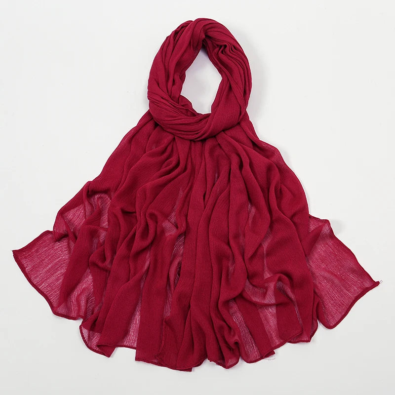 Hijab Froissé Noravia™ — Rayonne Légère et Élégante (Grande Taille)