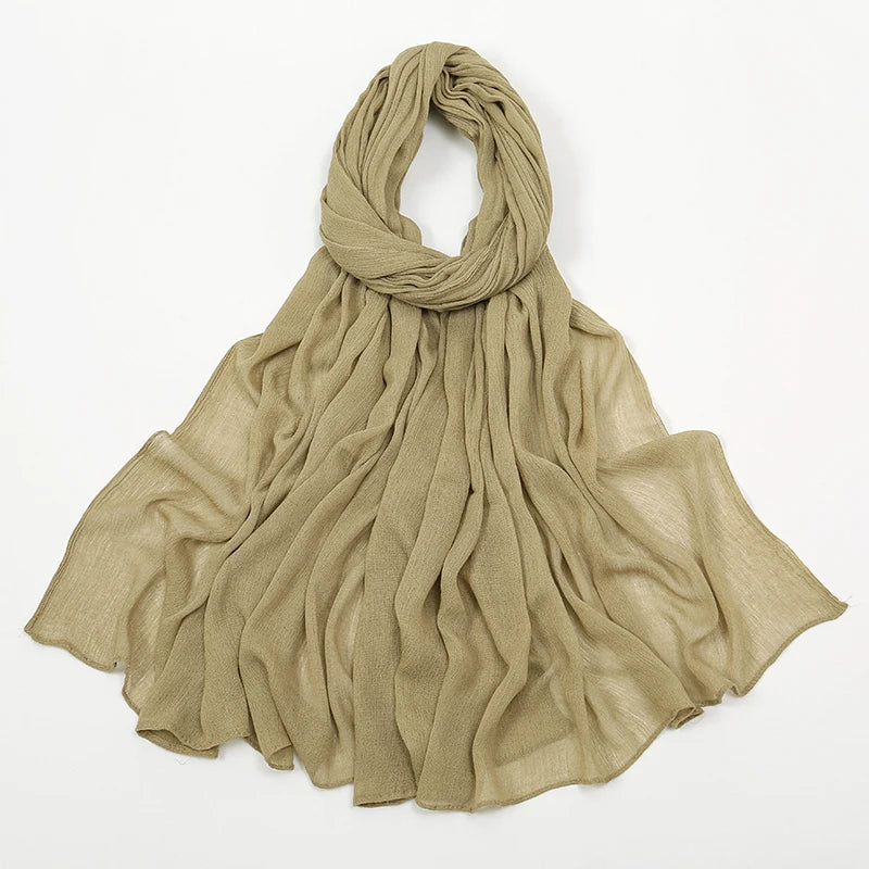 Hijab Froissé Noravia™ — Rayonne Légère et Élégante (Grande Taille)