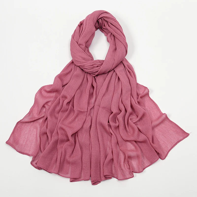 Hijab Froissé Noravia™ — Rayonne Légère et Élégante (Grande Taille)