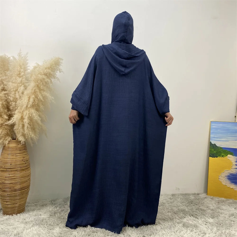 Robe Abaya Noravia – Élégance du Moyen-Orient à capuche