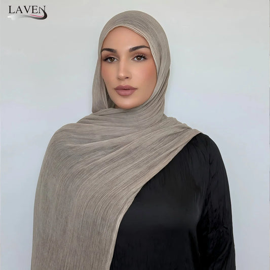 Hijab Froissé Noravia™ — Rayonne Légère et Élégante (Grande Taille)