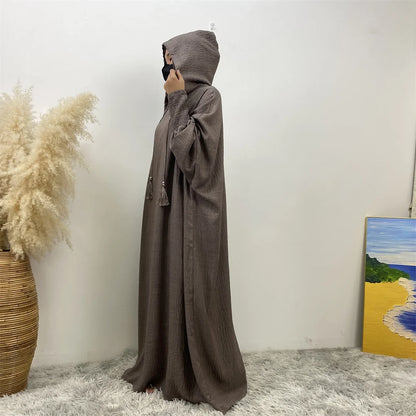 Robe Abaya Noravia – Élégance du Moyen-Orient à capuche