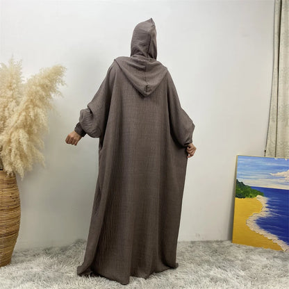 Robe Abaya Noravia – Élégance du Moyen-Orient à capuche