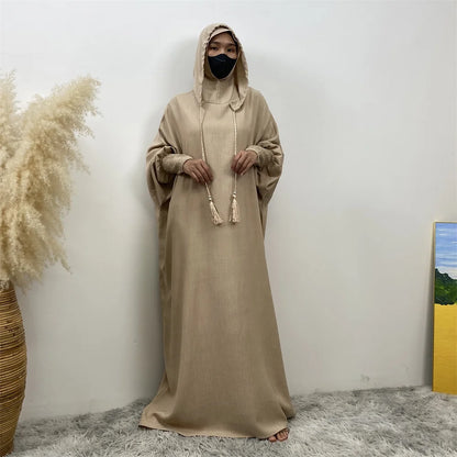 Robe Abaya Noravia – Élégance du Moyen-Orient à capuche