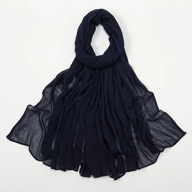 Hijab Froissé Noravia™ — Rayonne Légère et Élégante (Grande Taille)