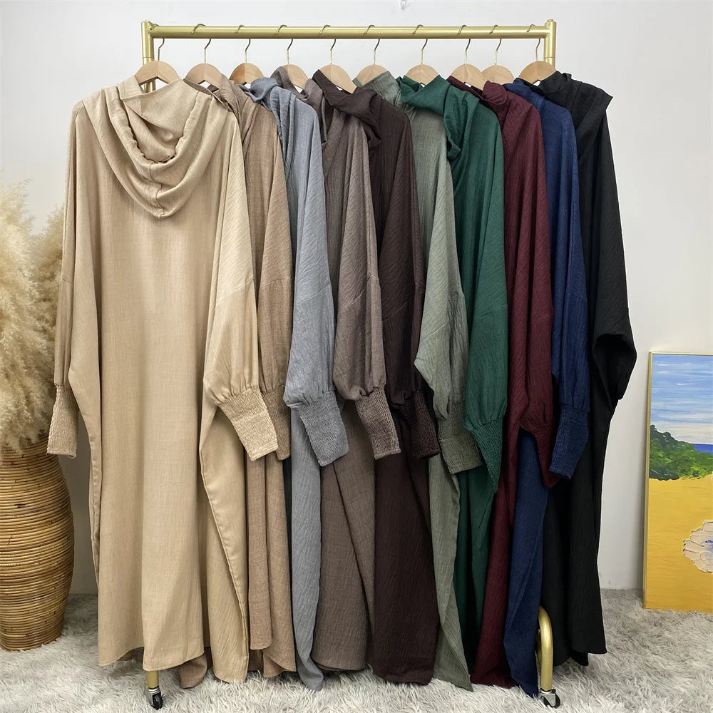 Robe Abaya Noravia – Élégance du Moyen-Orient à capuche